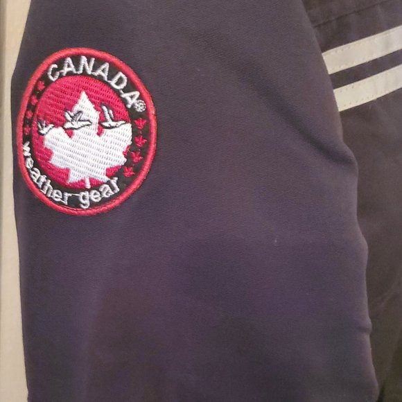 Boy's Canada Down Goose Size 10/12 Weather Gear - Picture 3 of 4